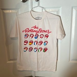 Urban Outfitters Rolling Stones Graphic Tee (size MEDIUM)